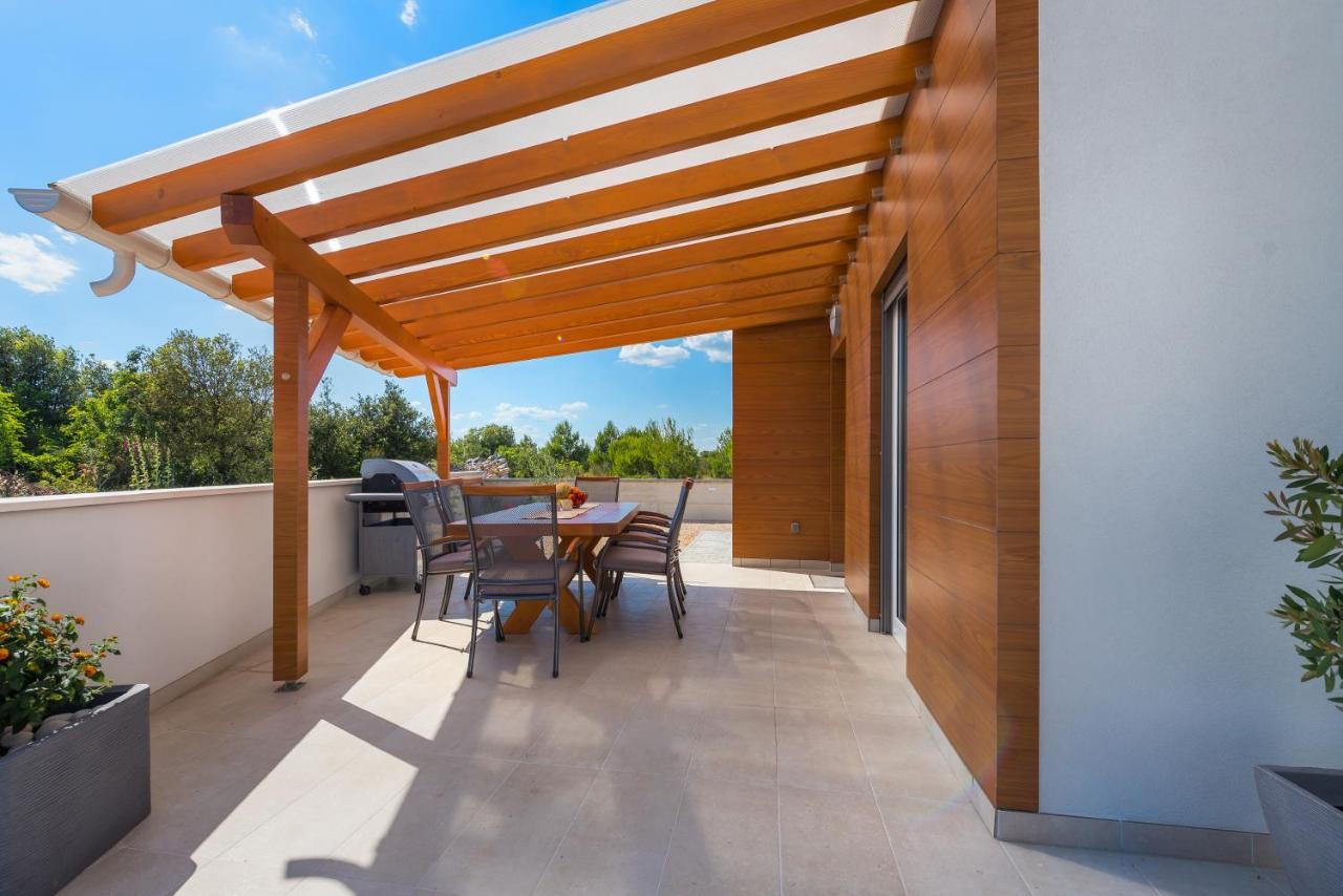 Villa Jadrija Beach Шибеник Экстерьер фото