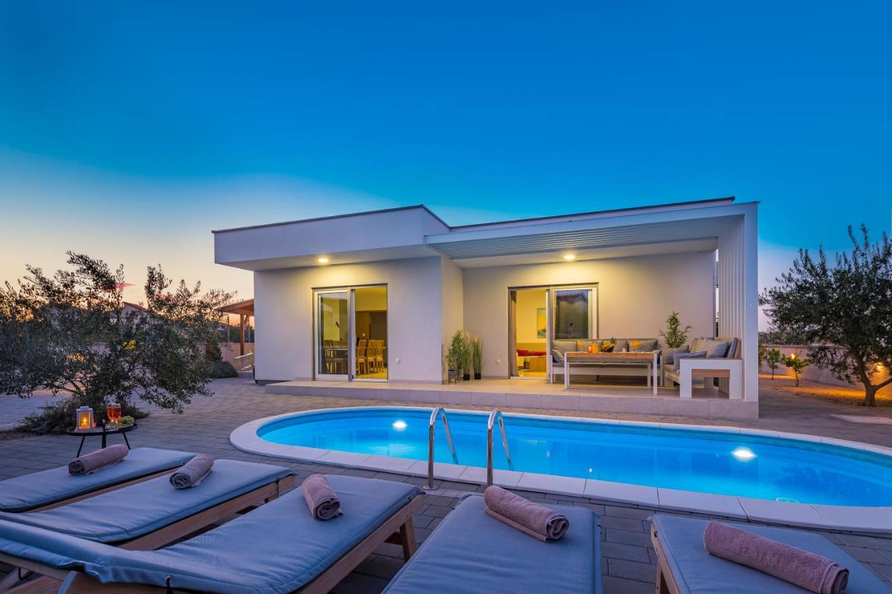 Villa Jadrija Beach Шибеник Экстерьер фото